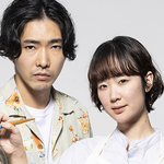 先生、私の隣に座っていただけませんか？